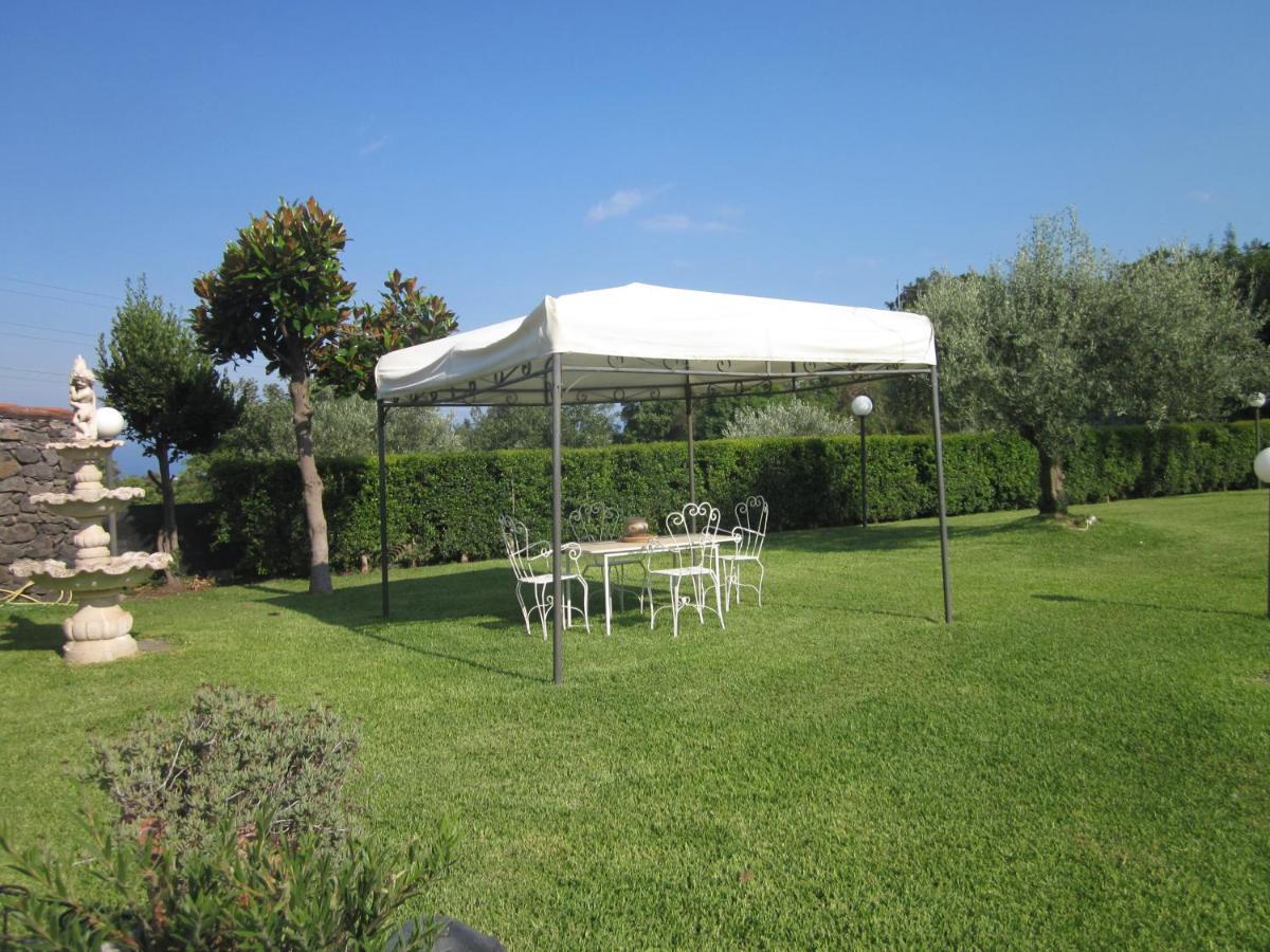 B&B Boutique Di Charme "Etna-Relax-Natura" 제프라나에트니아 외부 사진