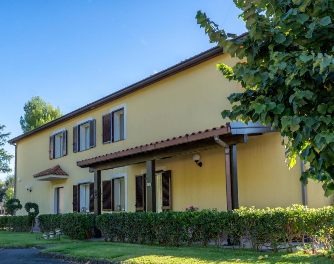 B&B Boutique Di Charme "Etna-Relax-Natura" 제프라나에트니아 외부 사진