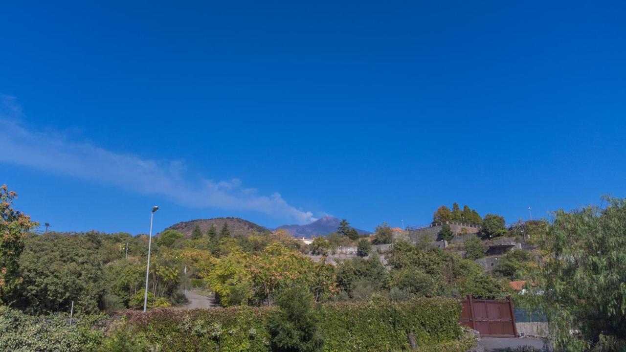 B&B Boutique Di Charme "Etna-Relax-Natura" 제프라나에트니아 외부 사진
