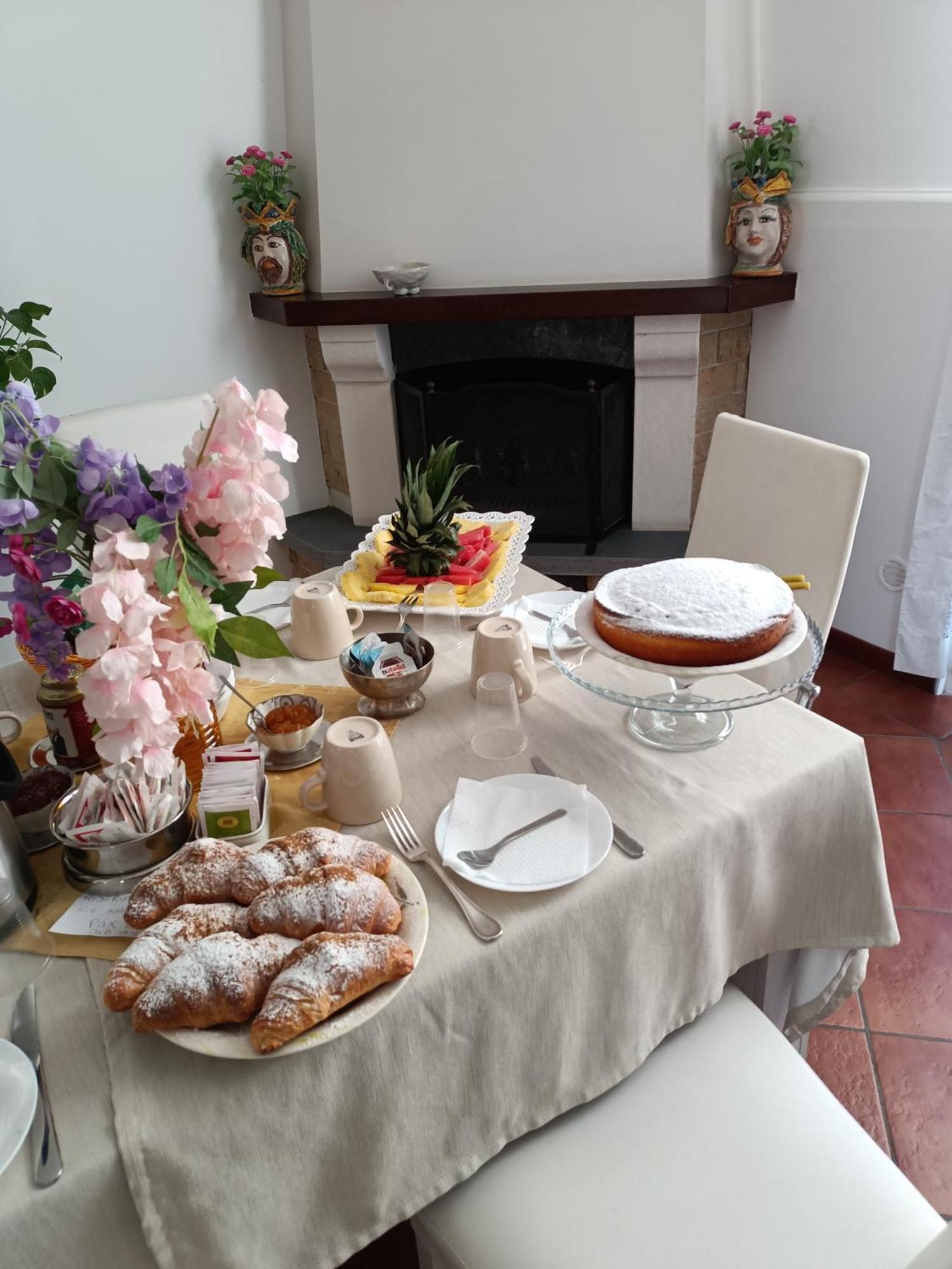 B&B Boutique Di Charme "Etna-Relax-Natura" 제프라나에트니아 외부 사진
