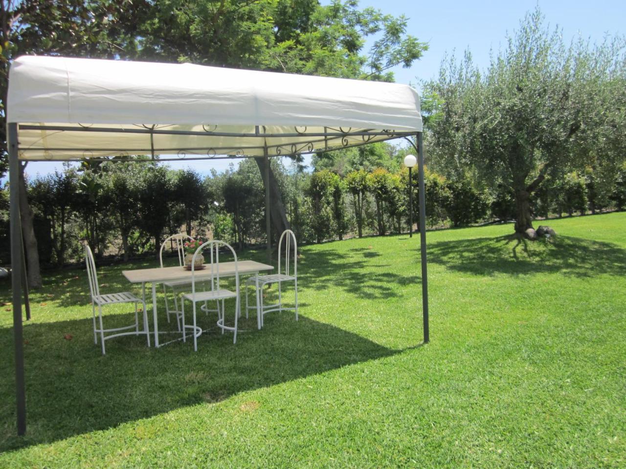 B&B Boutique Di Charme "Etna-Relax-Natura" 제프라나에트니아 외부 사진